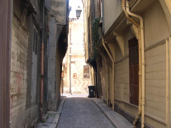  Rue des Greniers